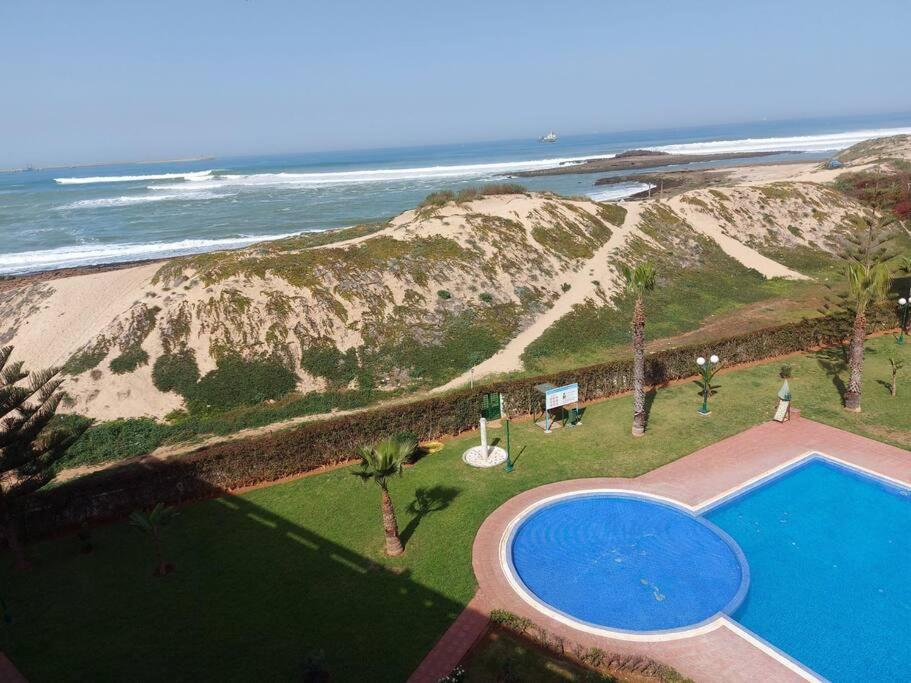 Appartement Avec Piscine Proche De La Plage Mohammedia Bagian luar foto
