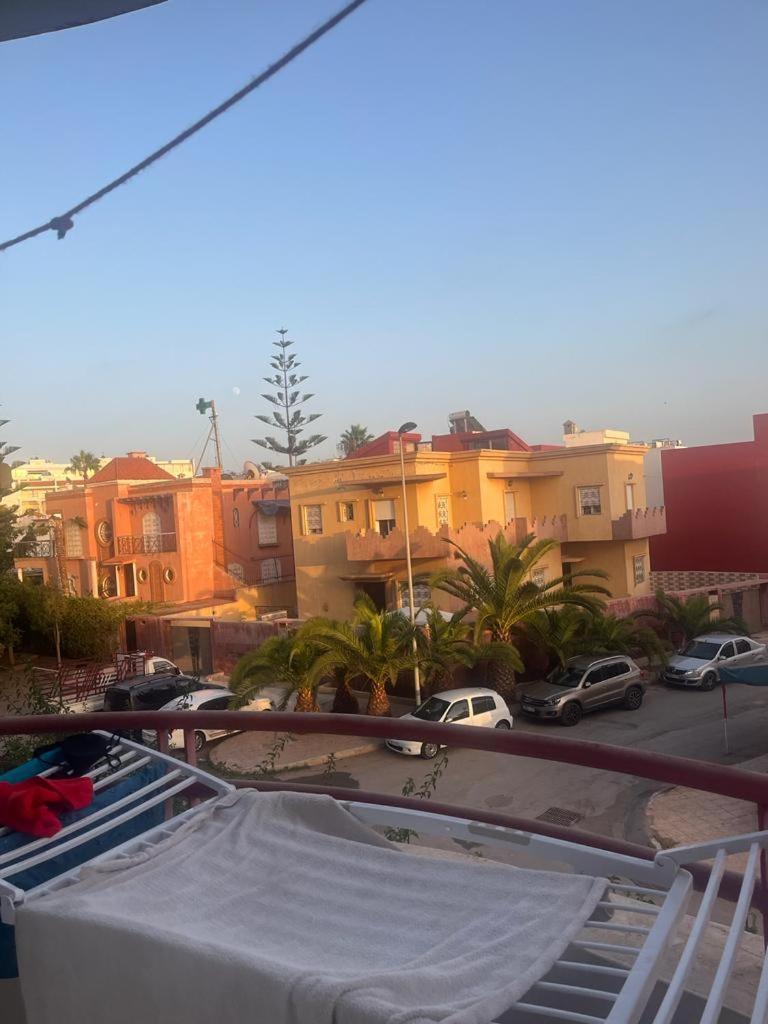 Appartement Avec Piscine Proche De La Plage Mohammedia Bagian luar foto
